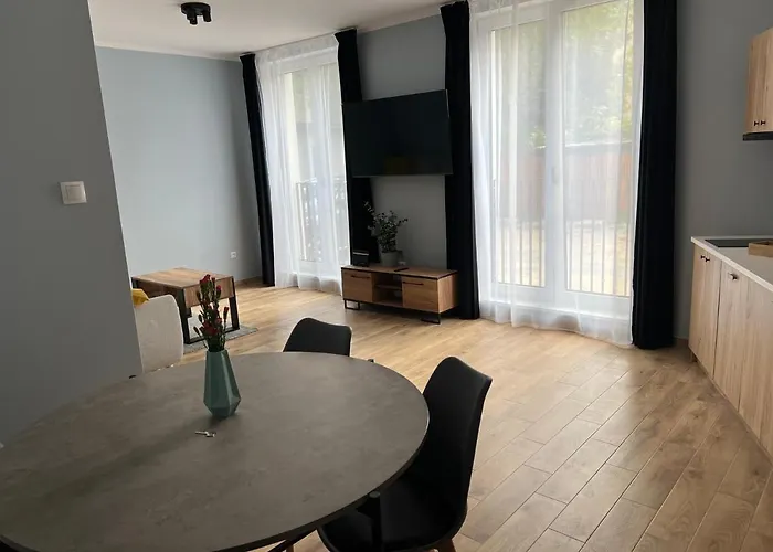 Aquarius Kilinskiego 5 *